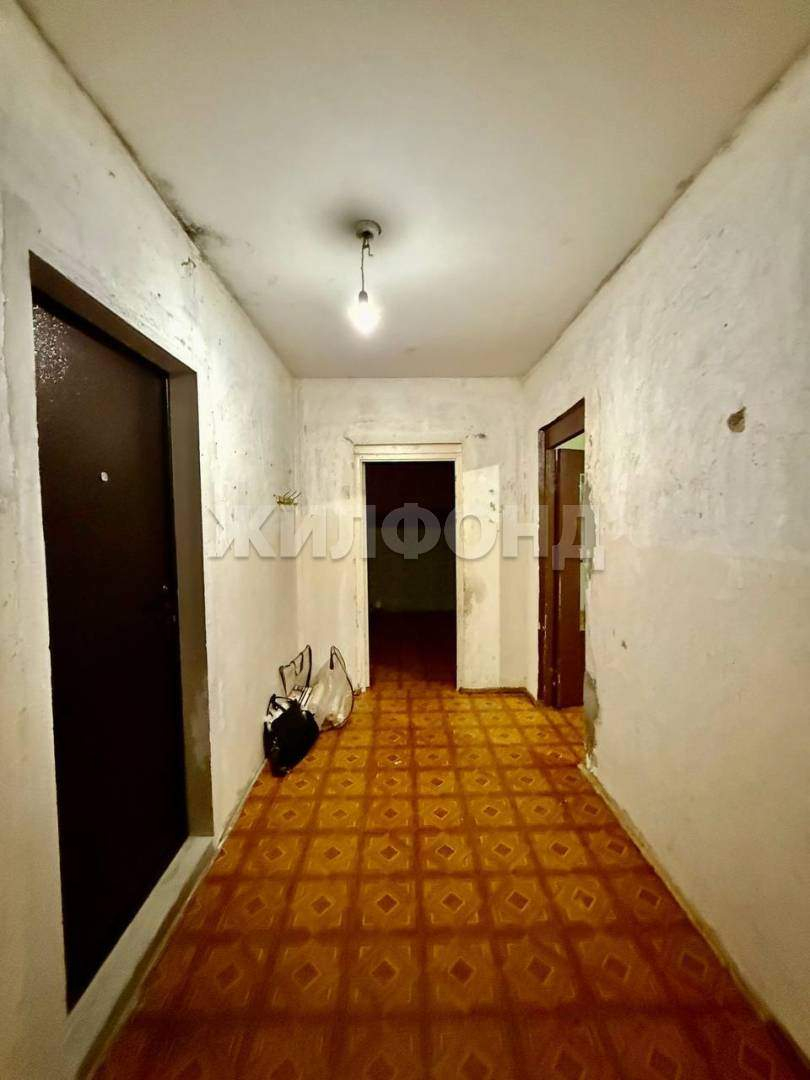 Квартира на продажу в Тольятте, 70 лет Октября улица, 17