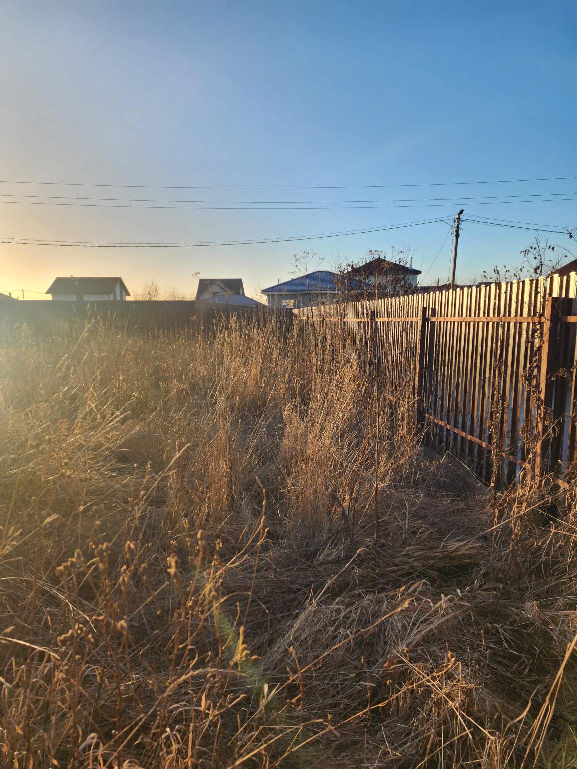 Продам земельный участок 750 м.кв.