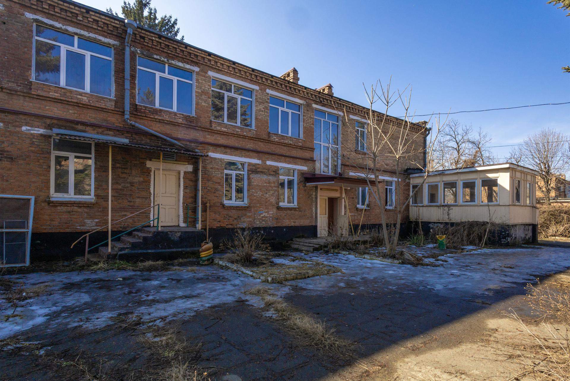 Продам торговое помещение 1006.4 м.кв.