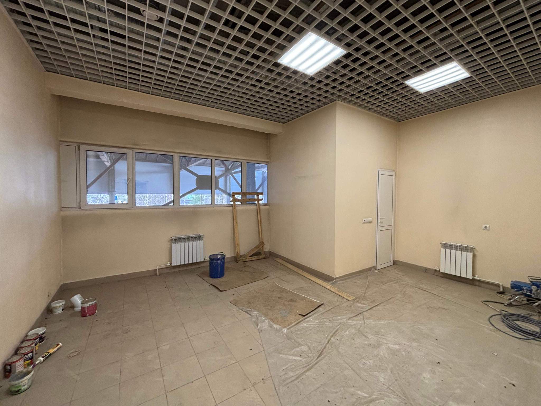 Продам торговое помещение 7058.8 м.кв.