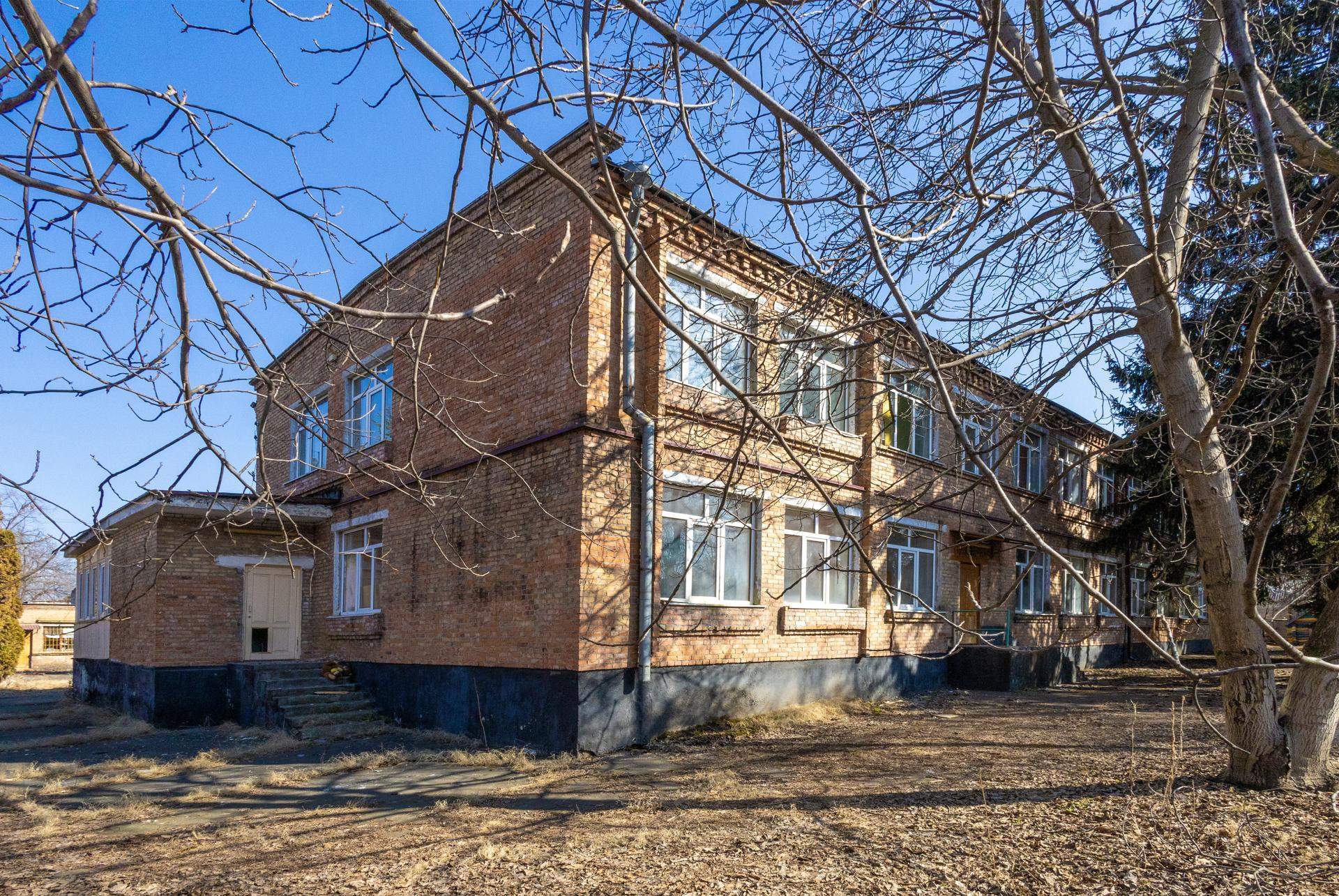 Продам торговое помещение 1006.4 м.кв.