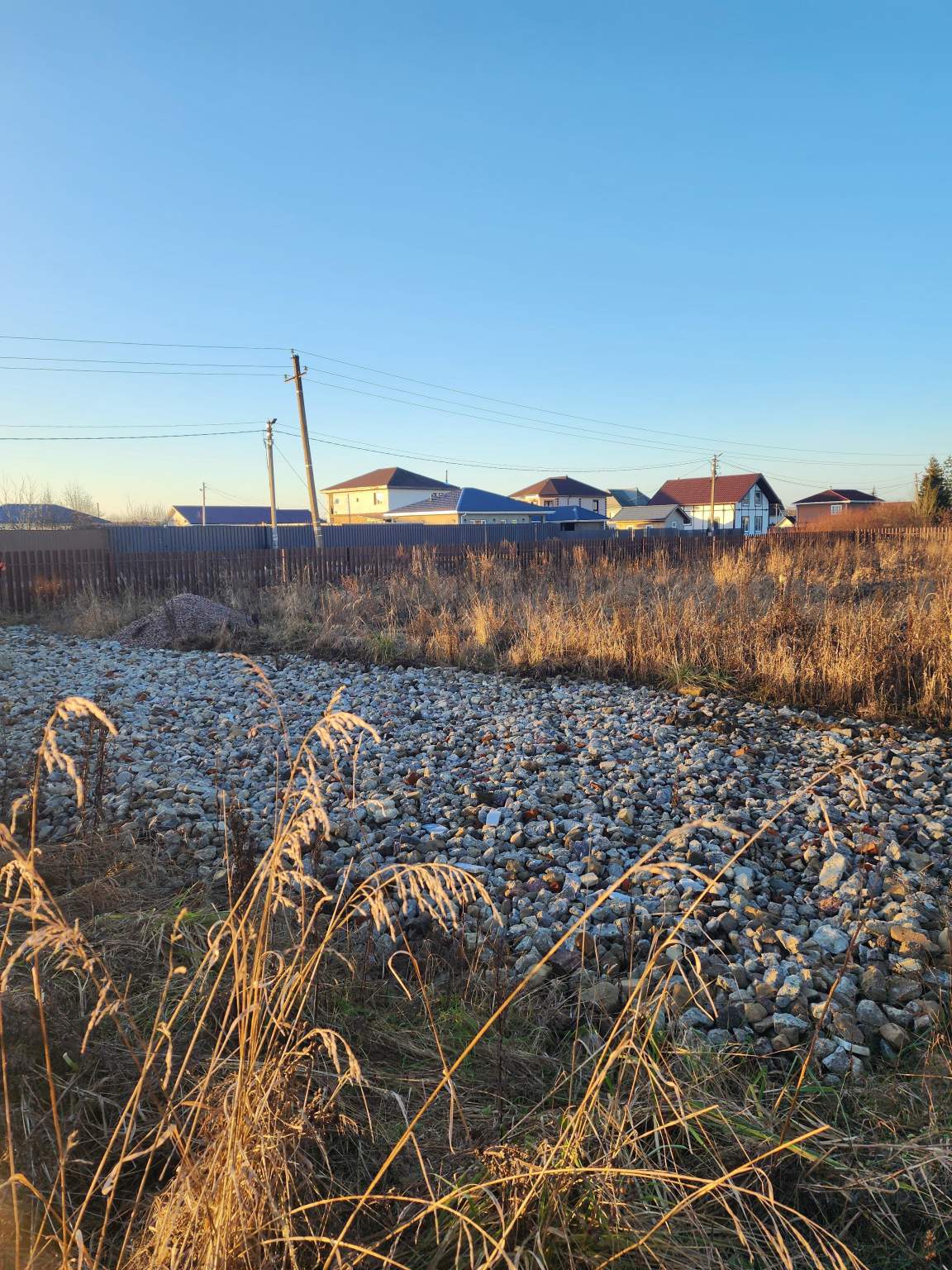 Продам земельный участок 750 м.кв.