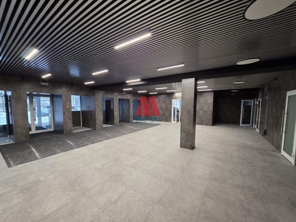 Сдам в аренду офис 330 м.кв.