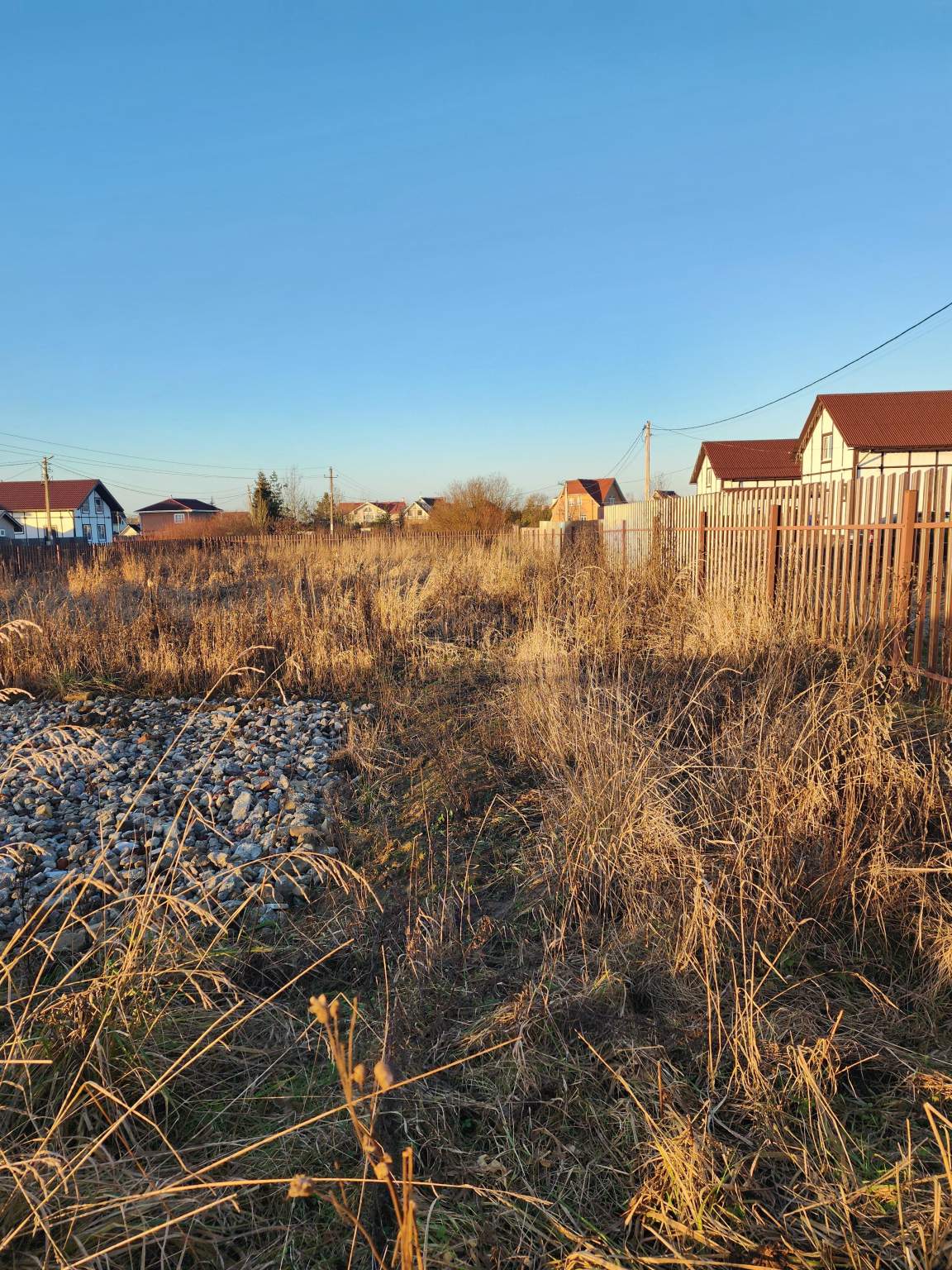 Продам земельный участок 750 м.кв.