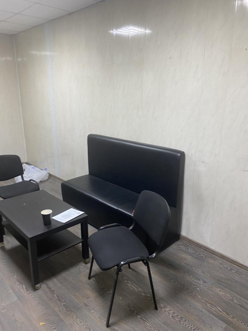 Продам торговое помещение 1349.6 м.кв.