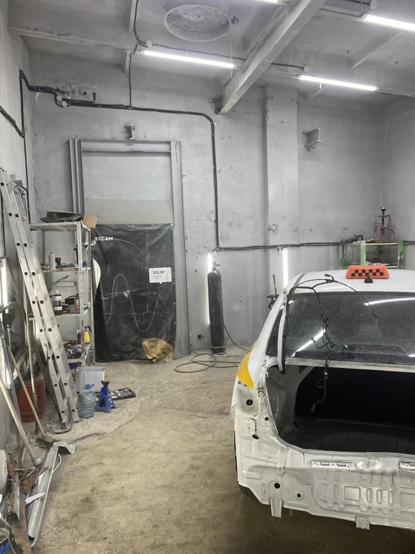 Продам торговое помещение 1349.6 м.кв.