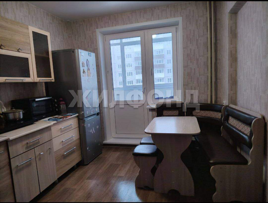 Квартира на продажу в Красноярске, Елены Стасовой улица, 48а фото №3