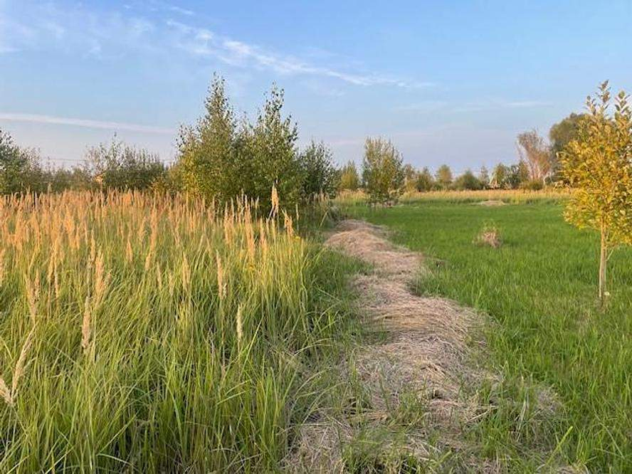 Продам земельный участок 850 м.кв.