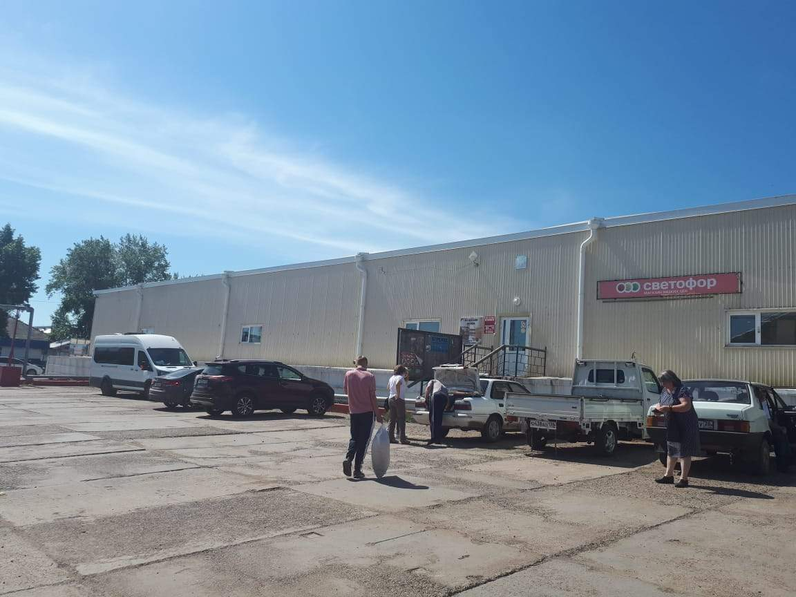 Продам торговое помещение 4331.1 м.кв.