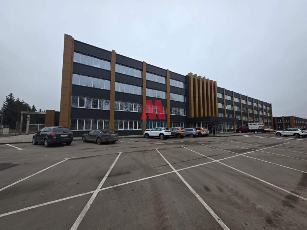 Сдам в аренду офис 1600 м.кв.