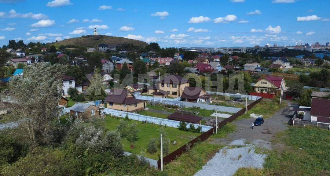 Продам земельный участок 840 м.кв.