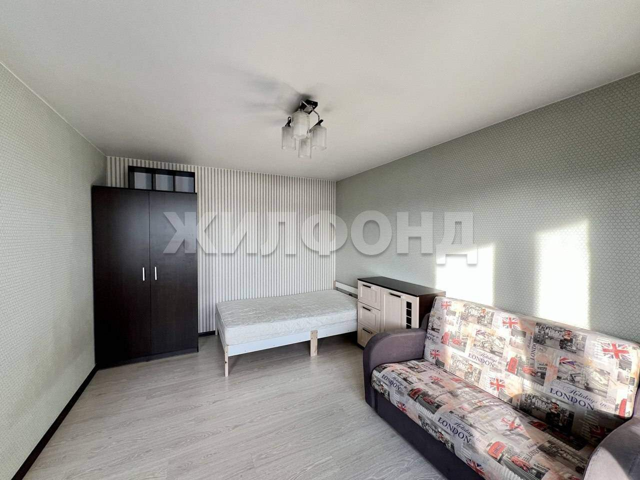 Квартира на продажу в Иркутске, 1-я Железнодорожная улица, 3-я фото №2