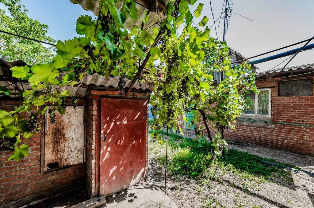 Дом на продажу в Южном, Молодежная улица, 45 фото №2