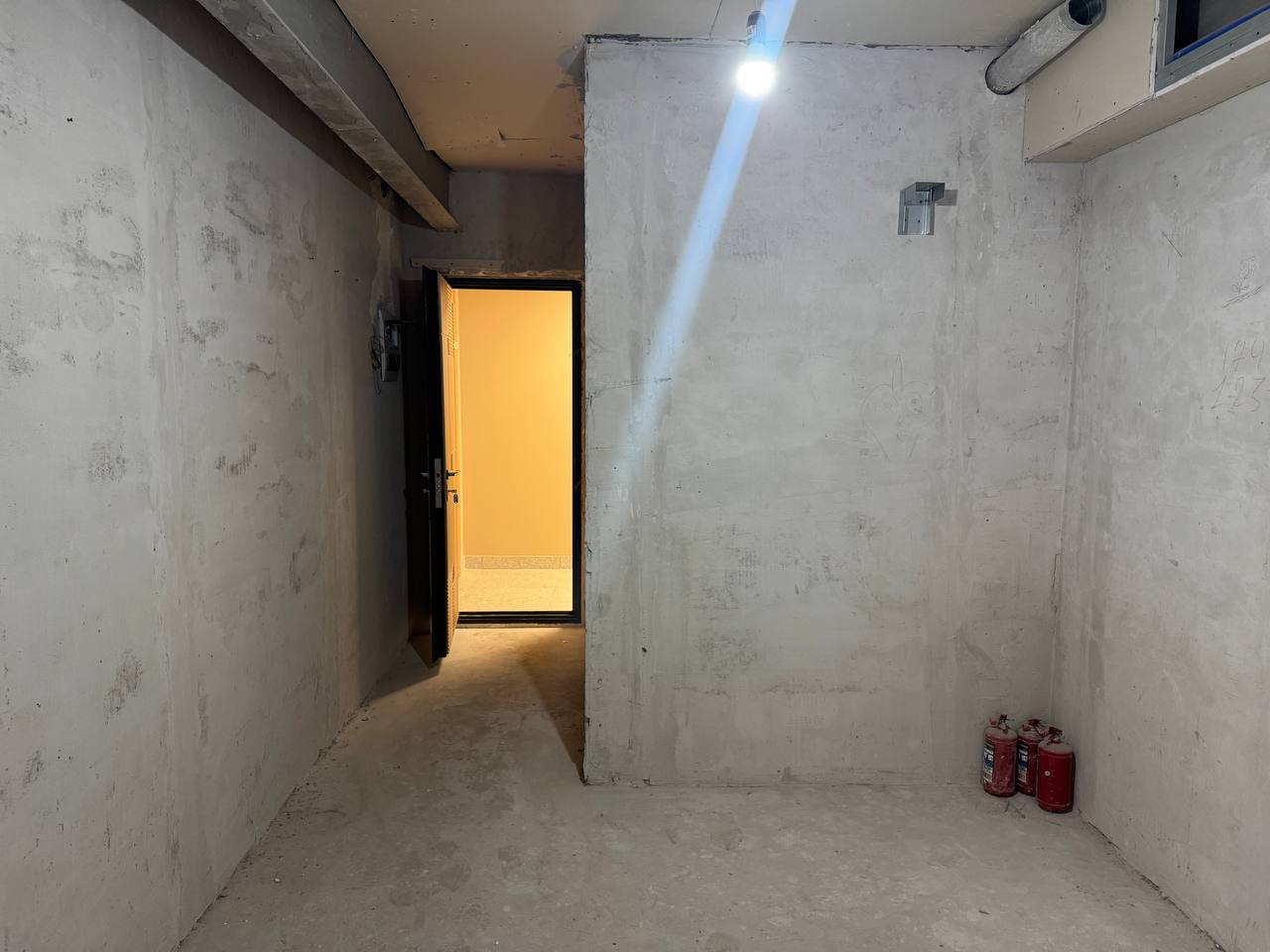 Продам помещение свободного назначения 15.4 м.кв.