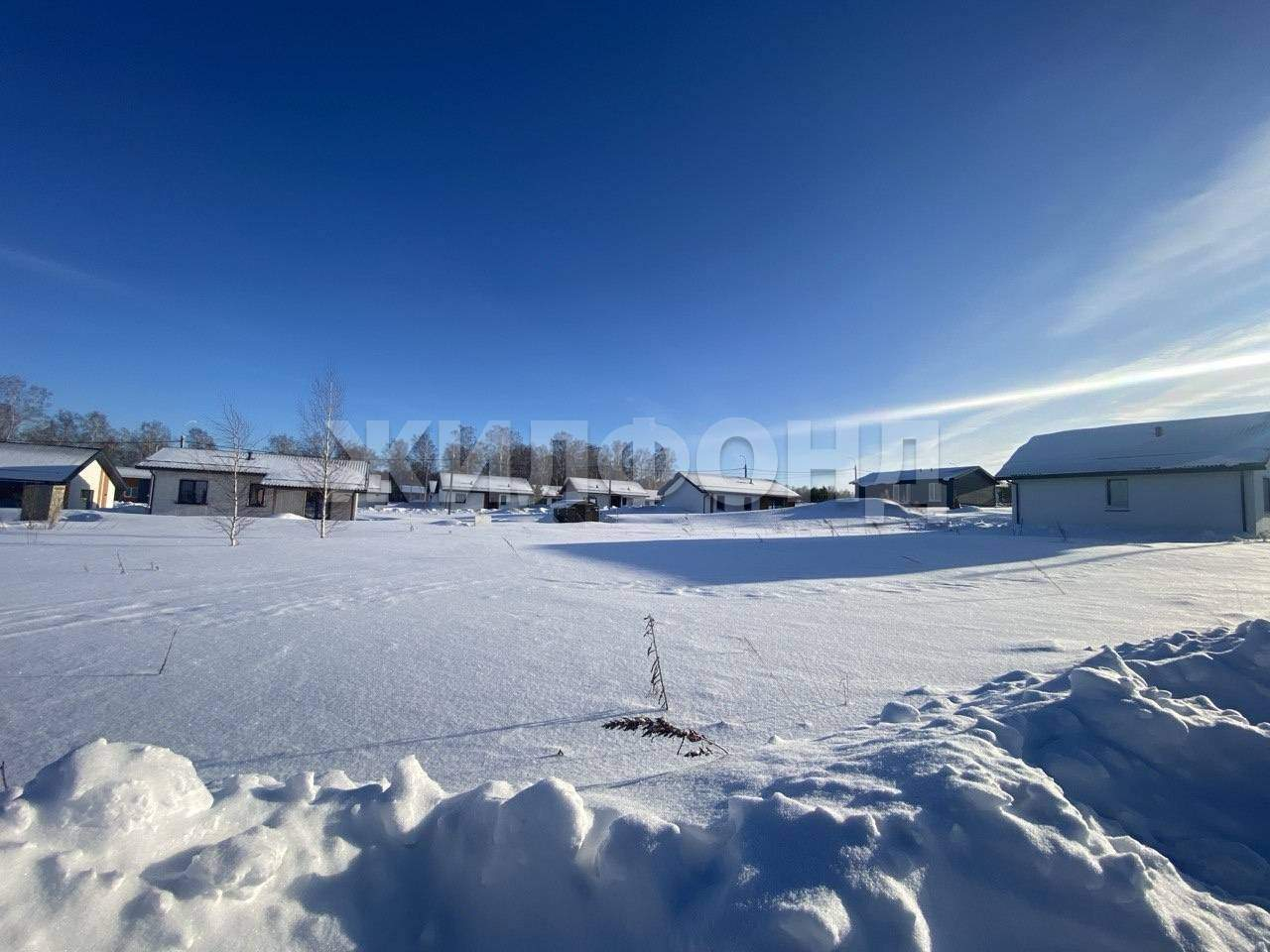 Продам земельный участок 629 м.кв.