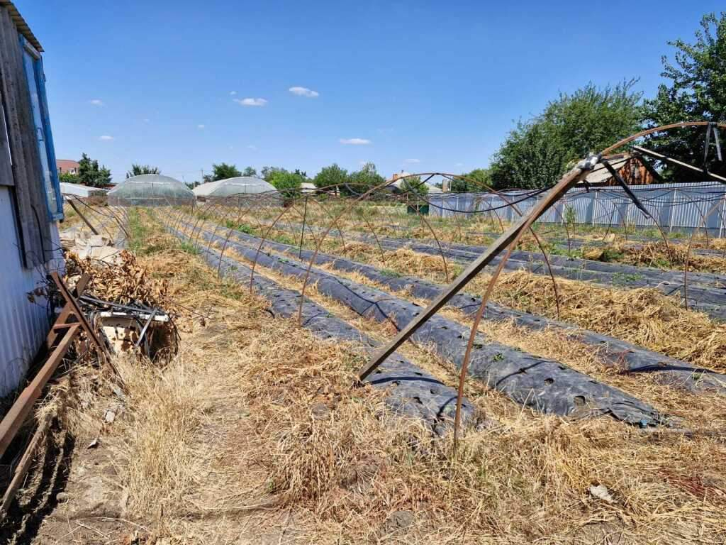 Продам земельный участок 2323 м.кв.