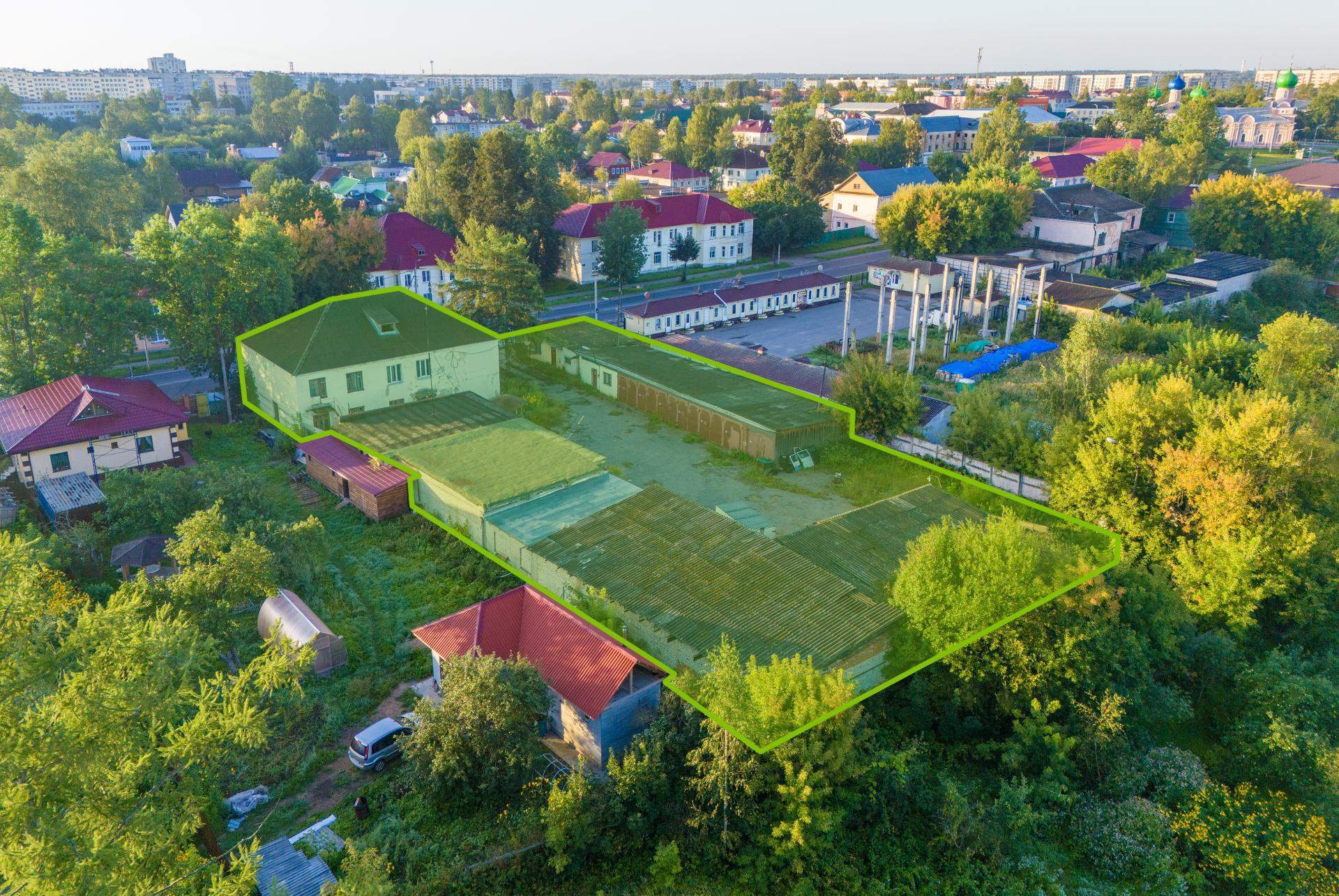 Продам торговое помещение 1044.1 м.кв.