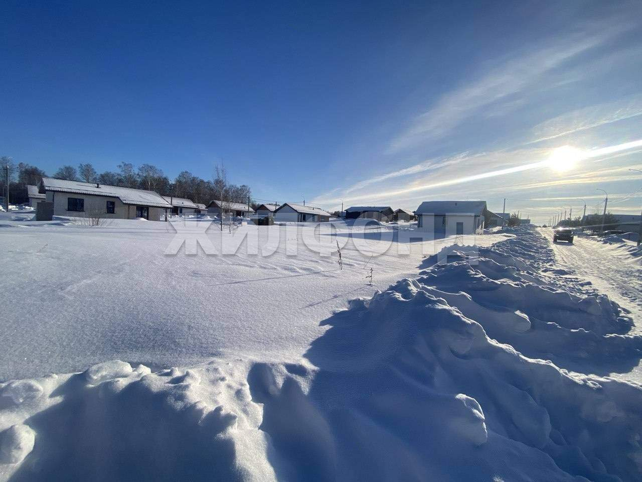 Продам земельный участок 629 м.кв.