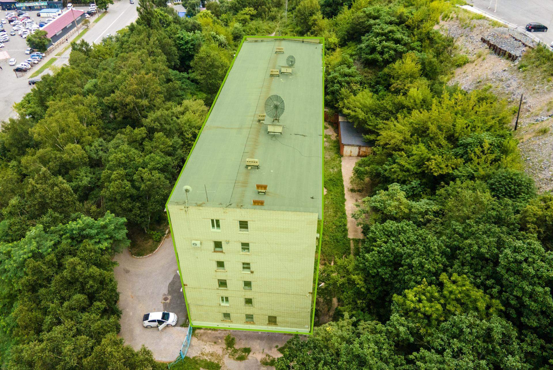 Продам торговое помещение 4365.7 м.кв.