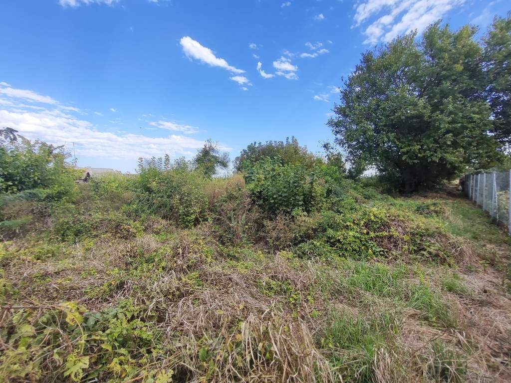 Участок на продажу в Краснодаре, Магистральная улица фото №0