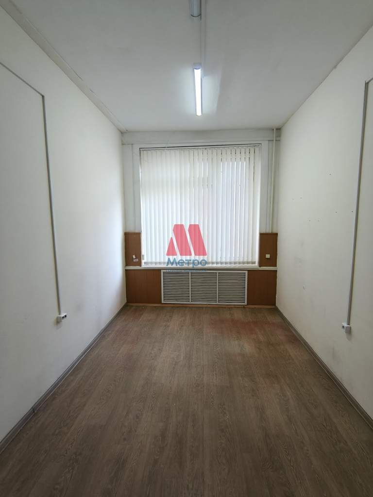 Сдам в аренду помещение свободного назначения 15.2 м.кв.