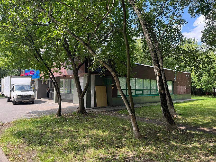 Продам магазин 162.2 м.кв.