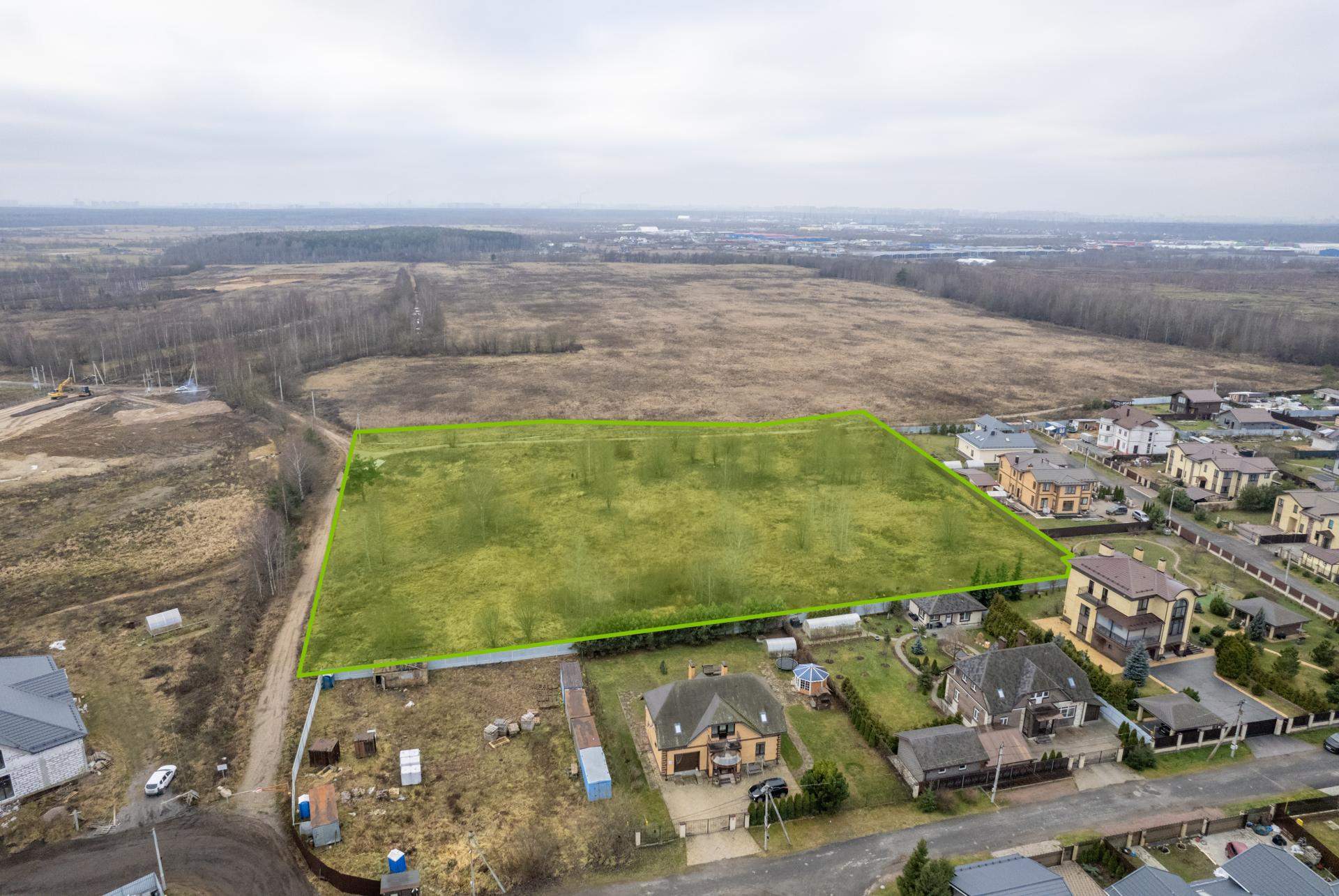 Продам земельный участок 14846 м.кв.