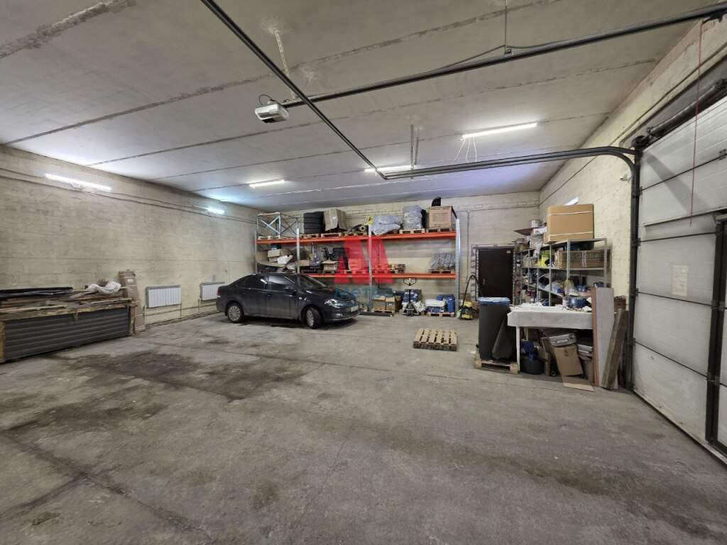 Сдам в аренду помещение свободного назначения 215 м.кв.