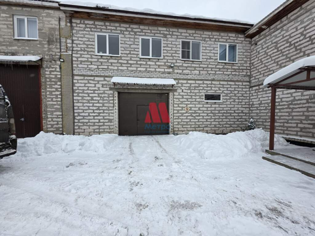 Сдам в аренду помещение свободного назначения 215 м.кв.