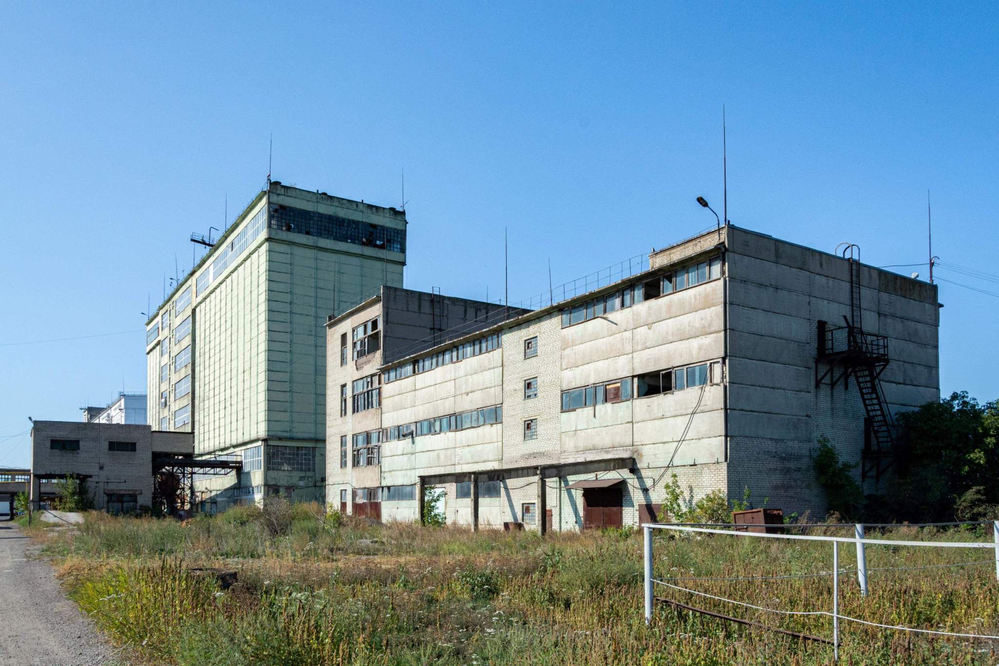 Продам торговое помещение 12279.8 м.кв.