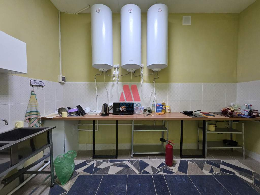 Сдам в аренду помещение свободного назначения 215 м.кв.