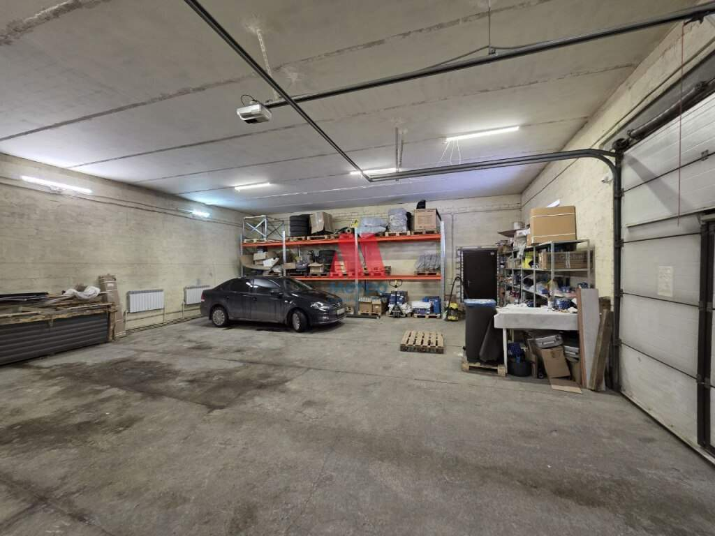 Сдам в аренду помещение свободного назначения 215 м.кв.