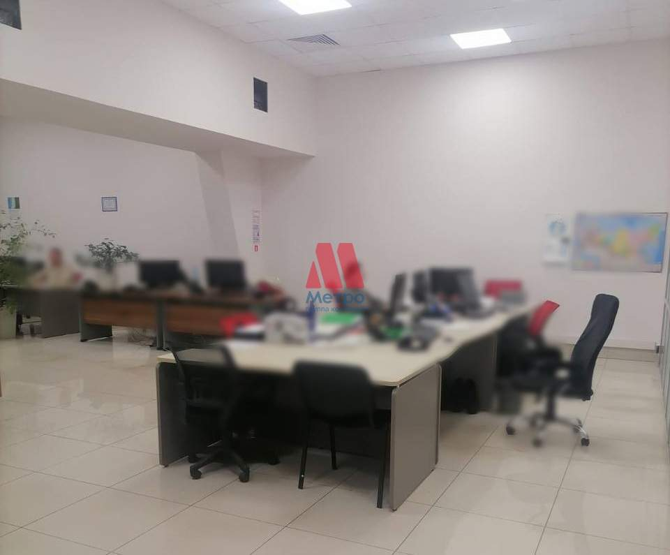 Сдам в аренду офис 143 м.кв.