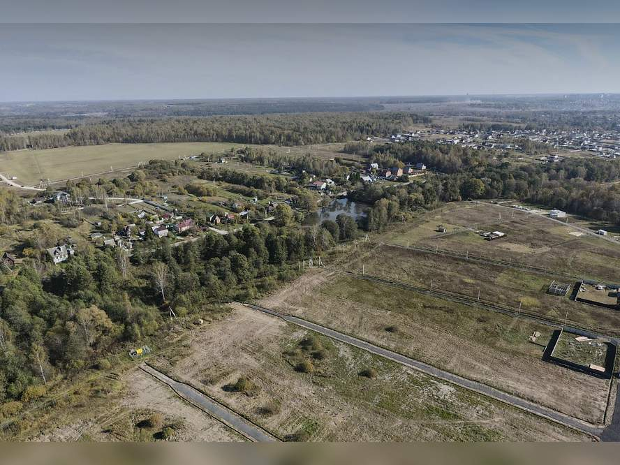 Продам земельный участок 800 м.кв.