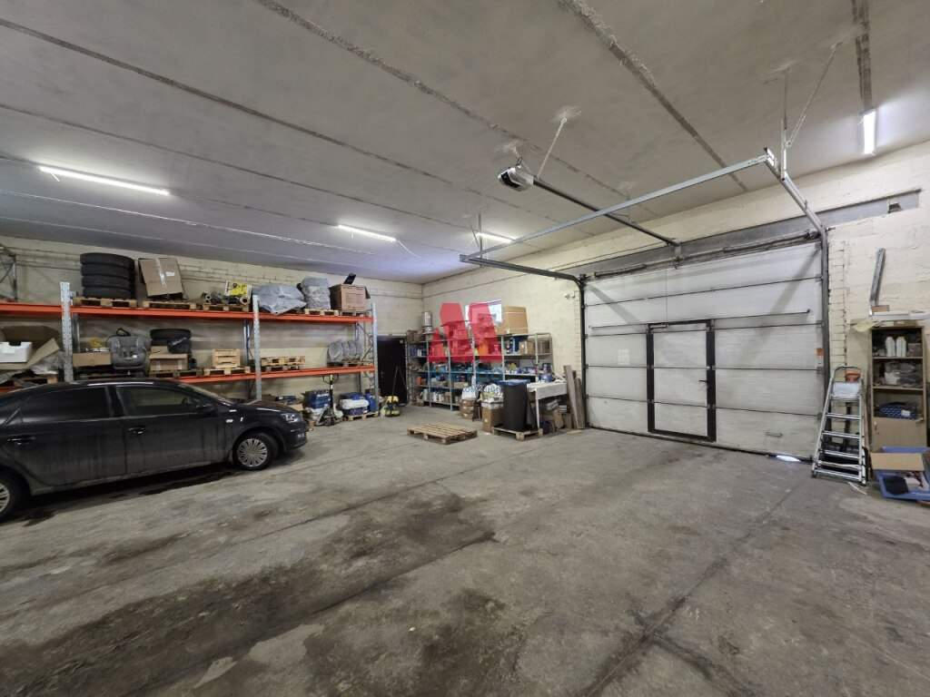 Сдам в аренду помещение свободного назначения 215 м.кв.