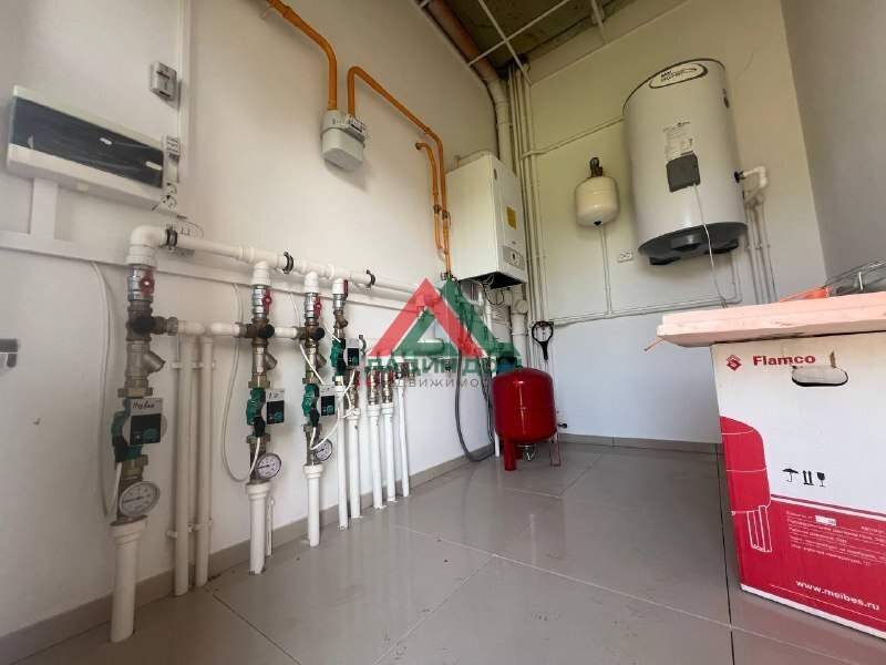 Продам помещение свободного назначения 456 м.кв.