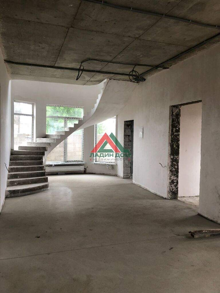 Коттедж на продажу в Краснодаре, Южная улица, 1 фото №9