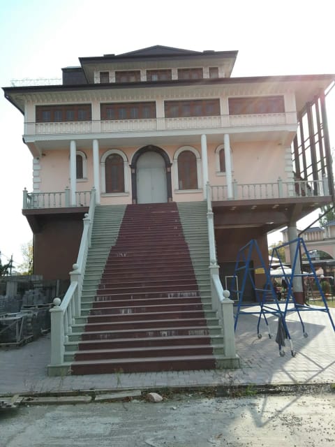 Продам помещение свободного назначения 2100 м.кв.