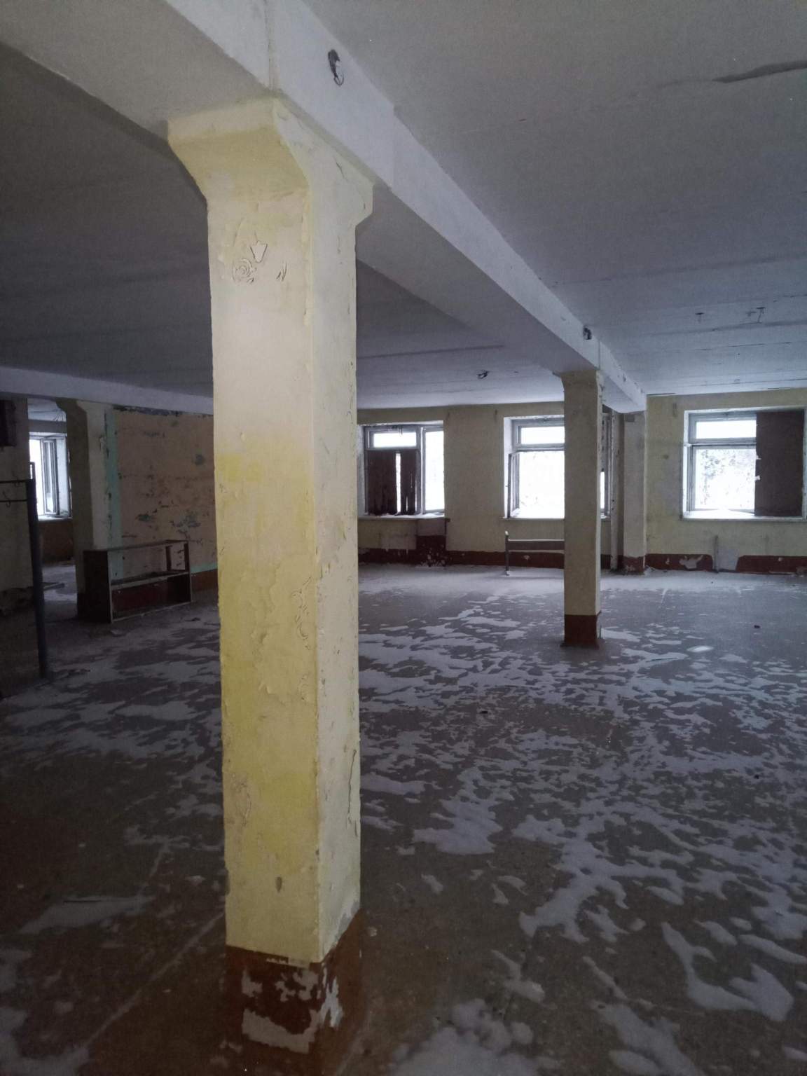 Продам торговое помещение 1830.6 м.кв.