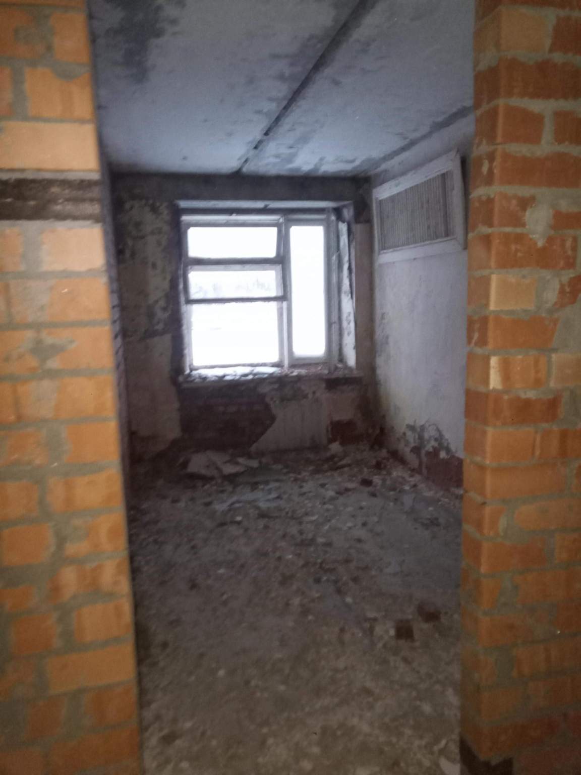 Продам торговое помещение 1830.6 м.кв.