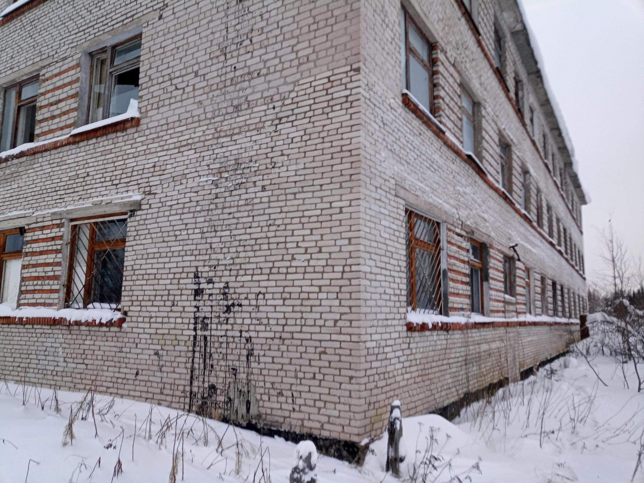 Продам торговое помещение 1123.3 м.кв.