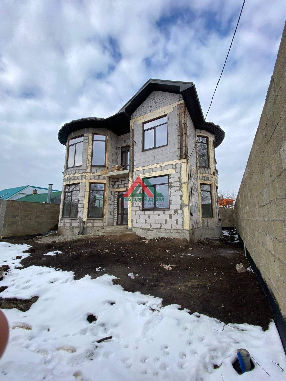 Коттедж на продажу в Краснодаре, Южная улица, 1 фото №7