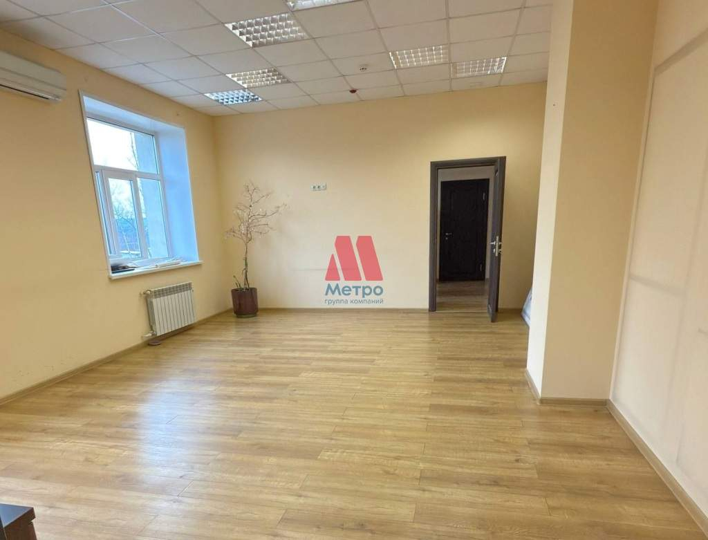 Сдам в аренду офис 220 м.кв.