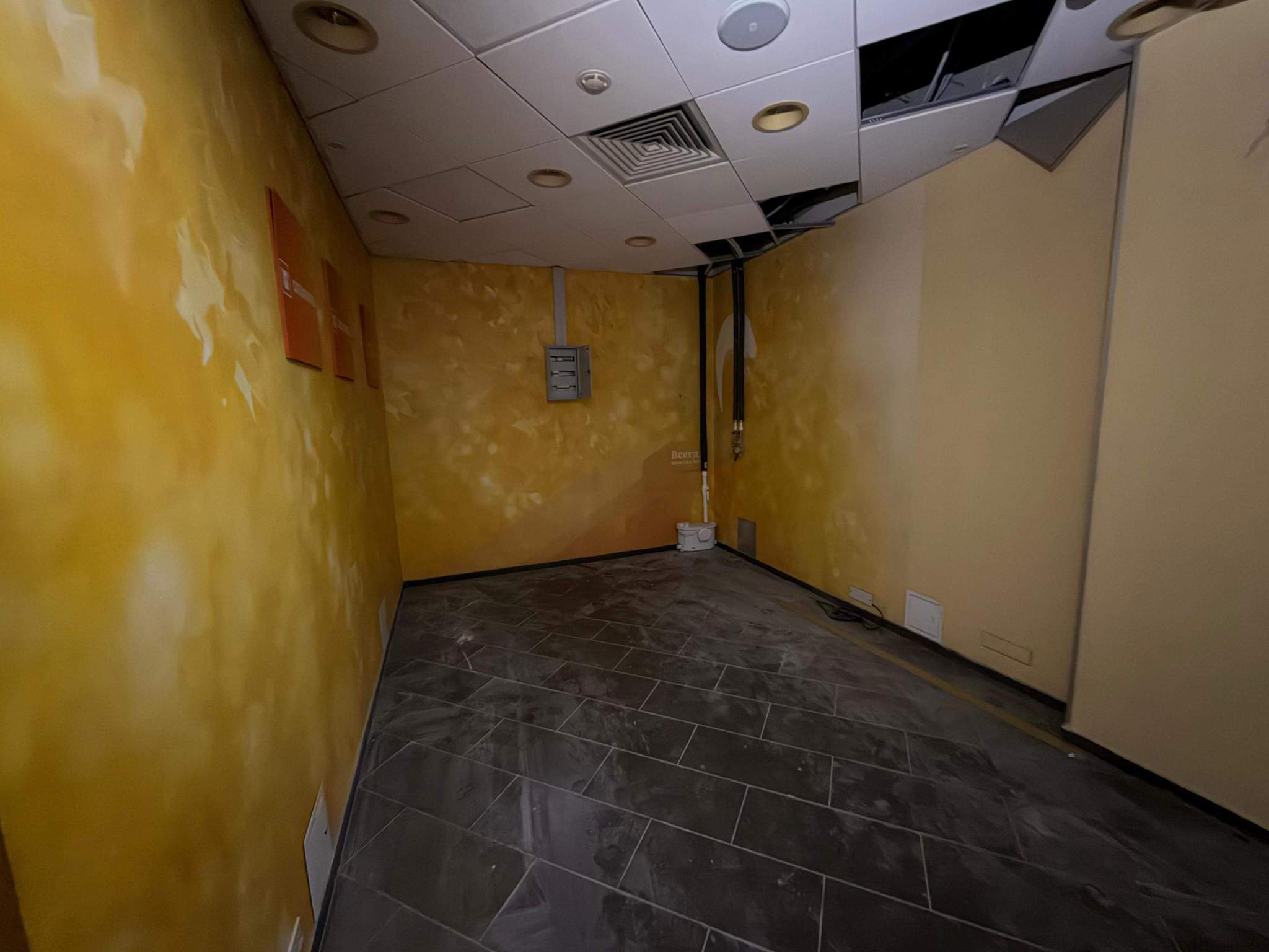 Сдам в аренду офис 54.9 м.кв.