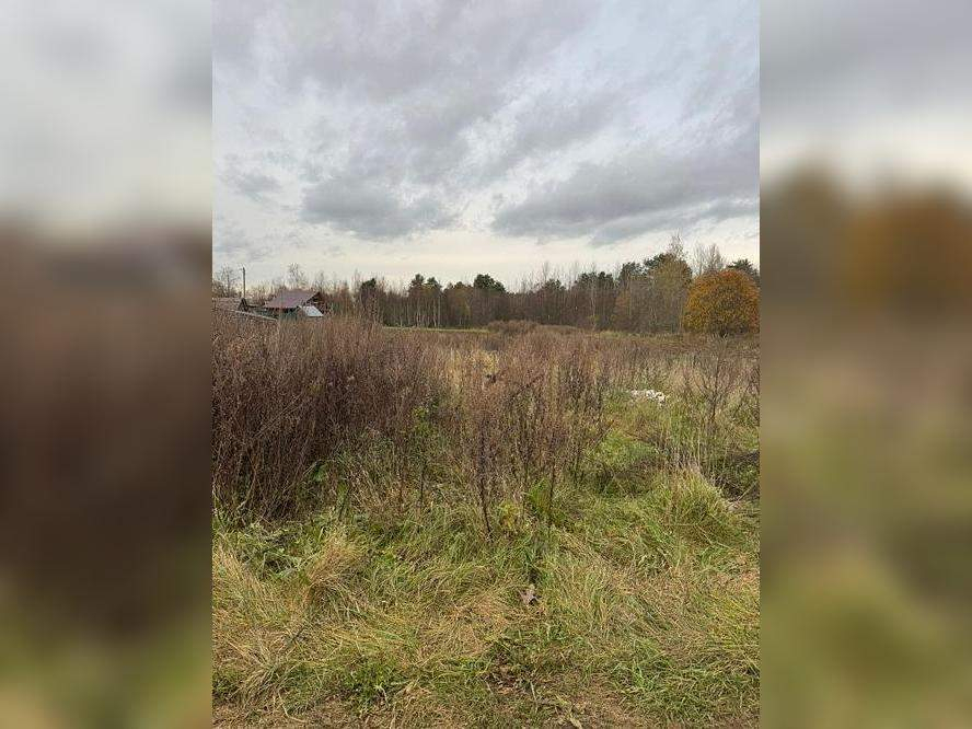 Продам земельный участок 600 м.кв.