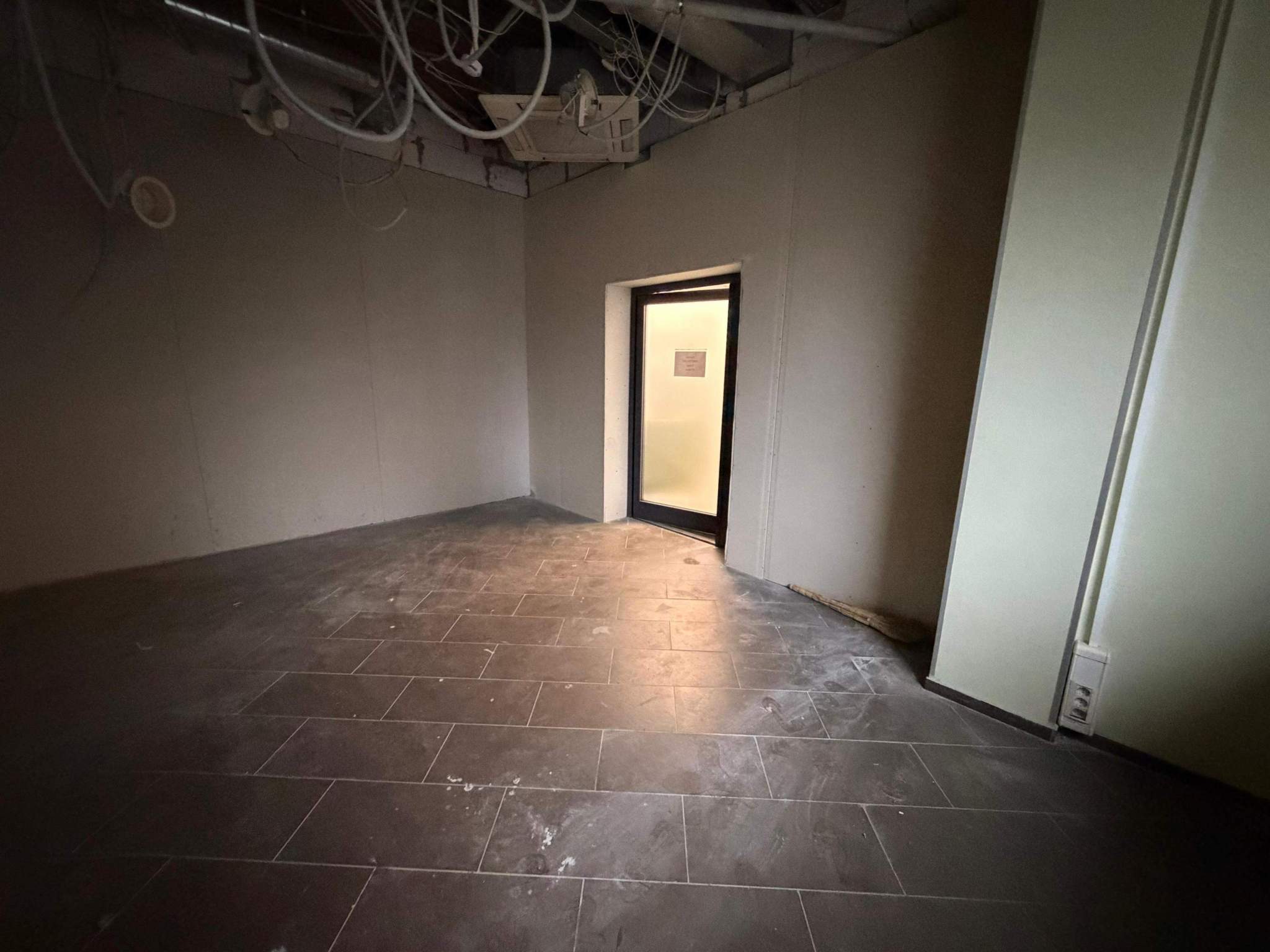 Сдам в аренду офис 54.9 м.кв.