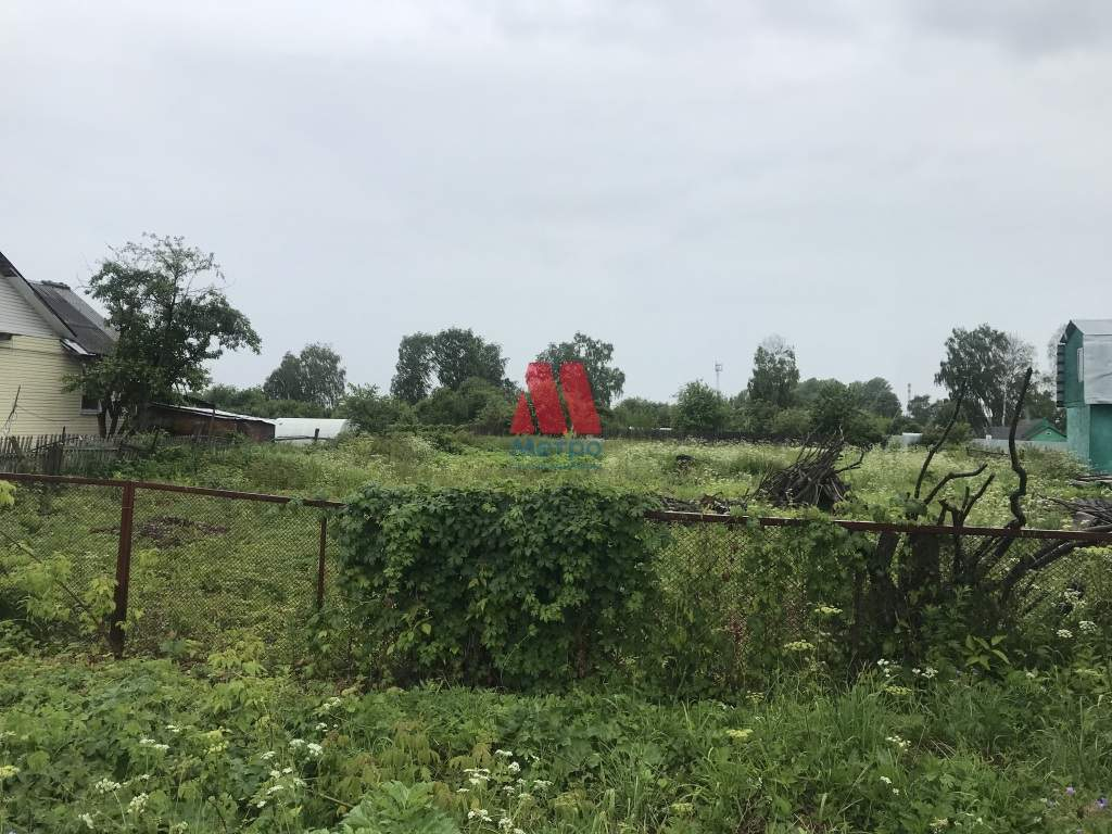 Продам земельный участок 2000 м.кв.