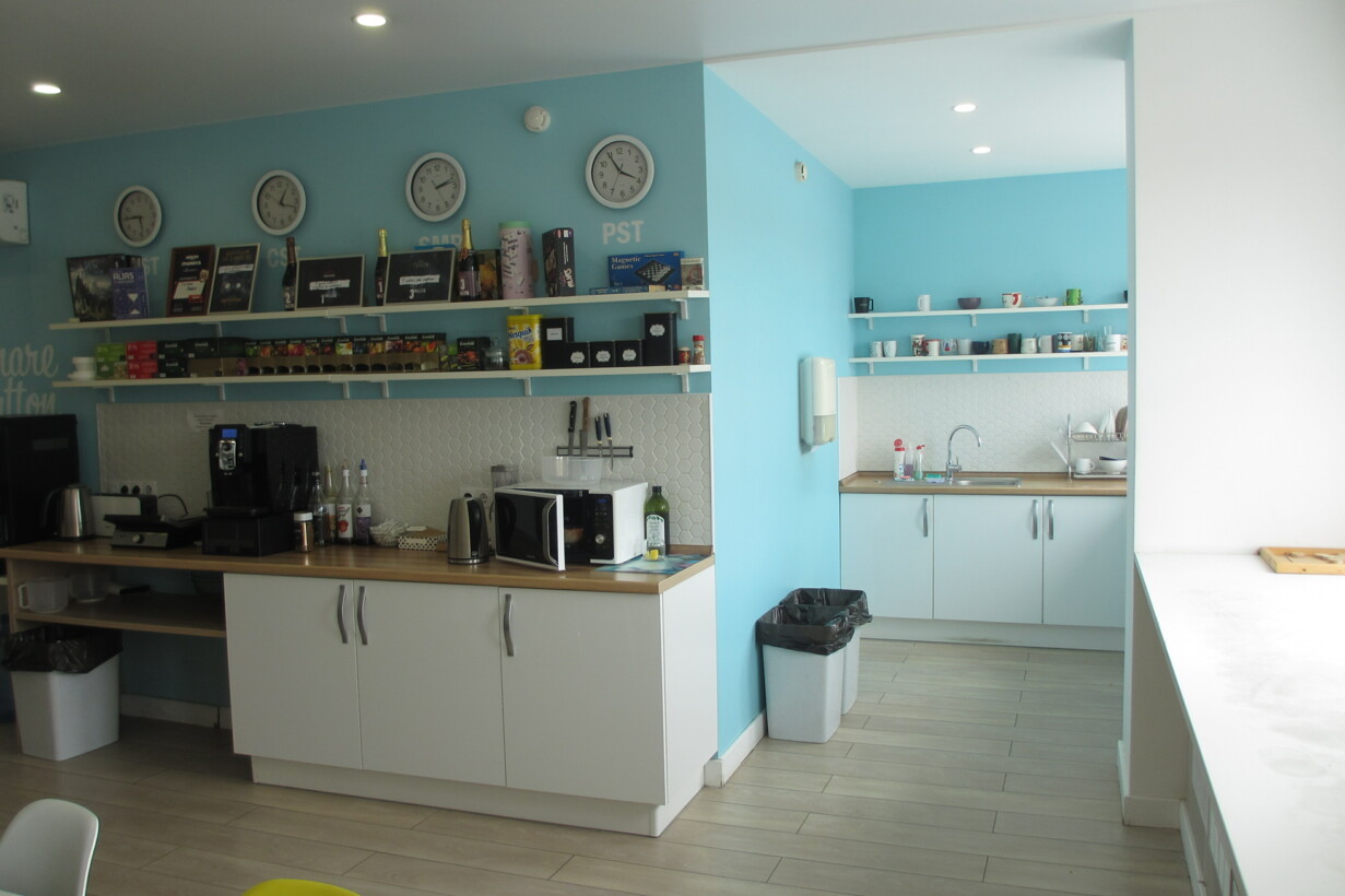 Помещение свободного назначения на продажу в Самаре, Авроры улица, 110к1 фото №2