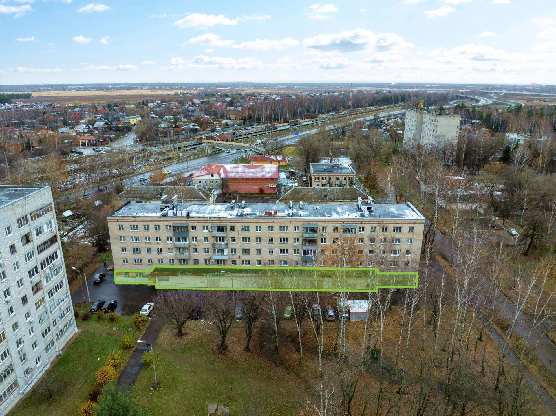 Продам магазин 1386.5 м.кв.