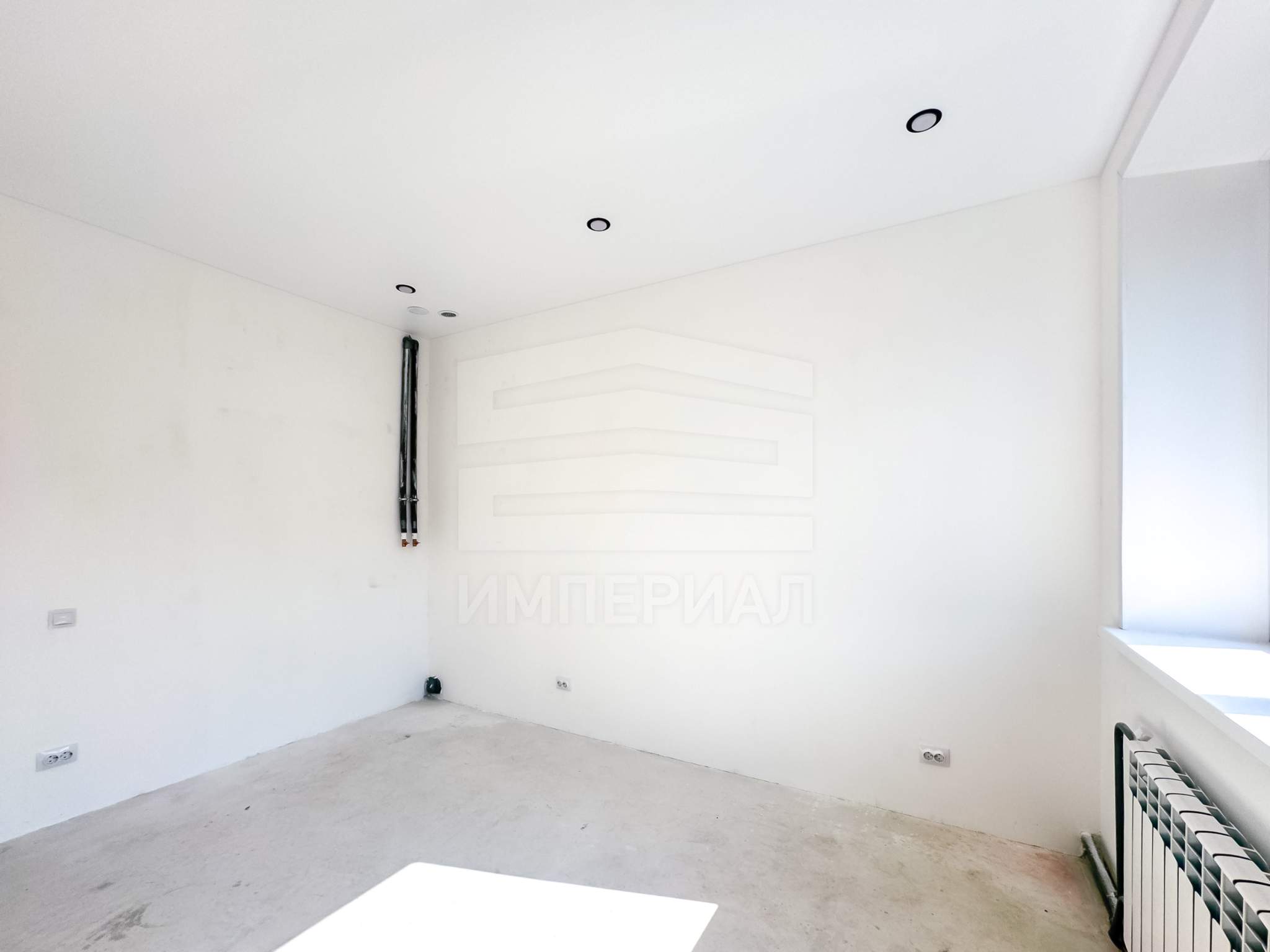 Продам помещение свободного назначения 12.2 м.кв.